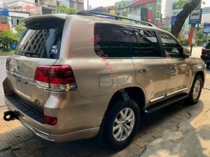 Xe Toyota Land Cruiser VX 4.6 V8 2017