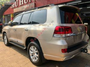 Xe Toyota Land Cruiser VX 4.6 V8 2017