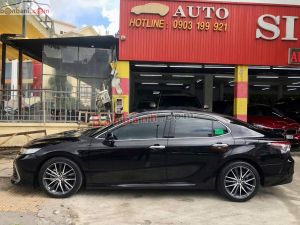 Xe Toyota Camry 2.0Q 2022