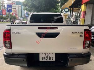 Xe Toyota Hilux 2.4L 4x2 AT 2021