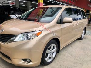 Xe Toyota Sienna LE 3.5 2010