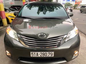 Toyota Sienna XLE 3.5 2010