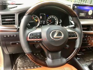 Xe Lexus LX 570 2016