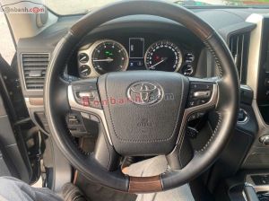 Xe Toyota Land Cruiser VX.R 5.7 V8 2018