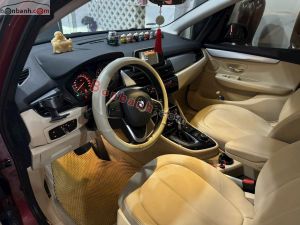 Xe BMW 2 Series 218i Active Tourer 2015