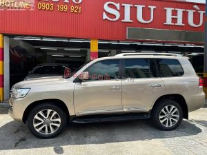 Xe Toyota Land Cruiser VX 4.6 V8 2016