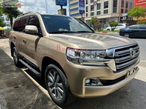 Xe Toyota Land Cruiser VX 4.6 V8 2016