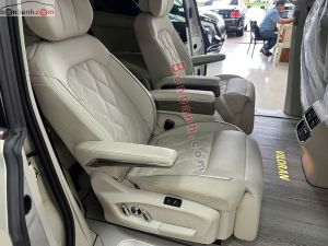 Xe Volkswagen Viloran Luxury 2025