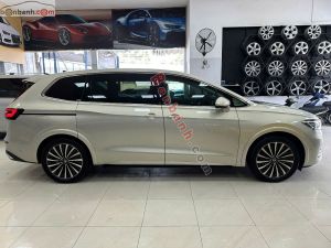 Xe Volkswagen Viloran Luxury 2025