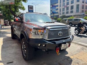 Xe Toyota Tundra 5.7 V8 4x4 AT 2010