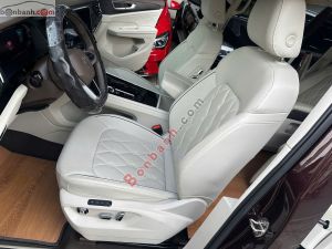 Xe Volkswagen Viloran Luxury 2023