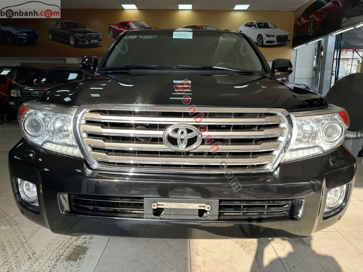 Toyota Land Cruiser VX 4.6 V8 2014