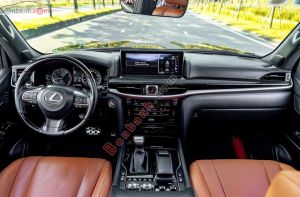 Xe Lexus LX 570 Super Sport 2018