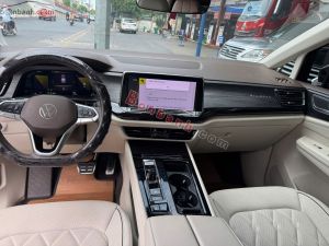 Xe Volkswagen Viloran Luxury 2024