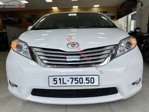 Toyota Sienna Limited 3.5 AWD 2011